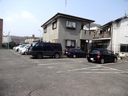 京都市伏見区の賃貸ガレージ