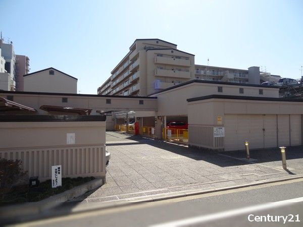 京都市伏見区のマンション、アドリーム伏見の購入、売却、査定ならセンチュリー21ホームサービスにお任せください。