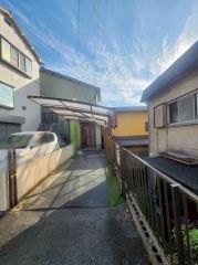 玄関アプローチ