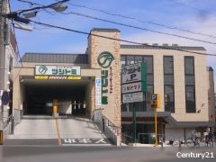 スーパー・ツジトミ