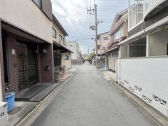 現地