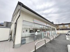 セブンイレブン伏見醍醐辰巳町店