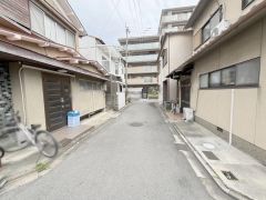 現地
