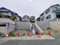 現地