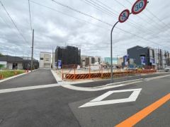 現地