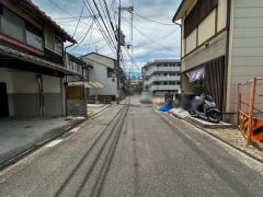 現地