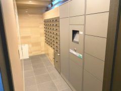 宅配ボックスと集合ポスト