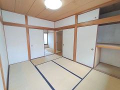 東側和室（6帖）