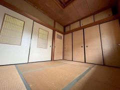 ２階和室（6帖）