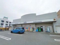 ダックス伏見深草店