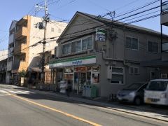 ファミリーマート桃山御香宮前店