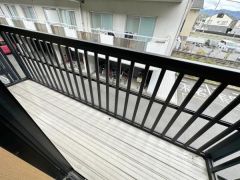 西側バルコニー