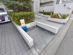 ゴミ捨て場