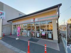 セブンイレブン伏見稲荷駅南店