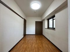 洋室5.9帖