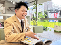 センチュリー21ホームサービス伏見桃山店の売買仲介スタッフの西尾優馬